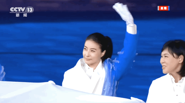 女子4×200米游泳决赛视频_亚运会游泳3米台冠军_游泳4×200米回放