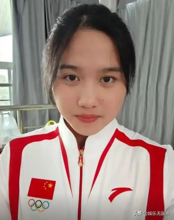 花样游泳中国夺冠_2021花样游泳冠军视频_中国花样游泳获得冠军是谁